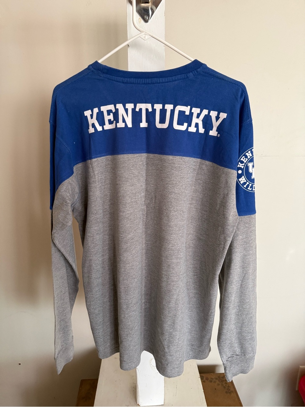 Kentucky Wildcats Sweatshirt - Picture 7 of 10